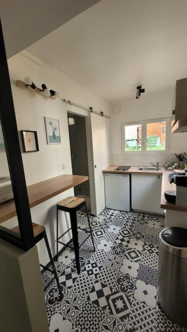 Maisonnette Avec Jardin Proche Paris Saint-Mandé Exterior foto